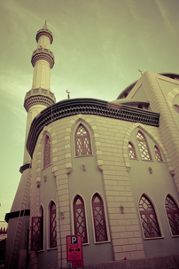 Beliefs of Muslims~ 5 Pillars of Islam~ Angels Jinn newmuslimessentials.com
